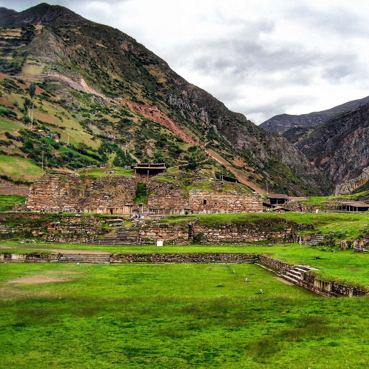Complejo arqueológico de Chavín de Huántar, Áncash.